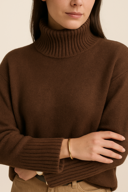 BRĄZOWY SWETER Z GOLFEM