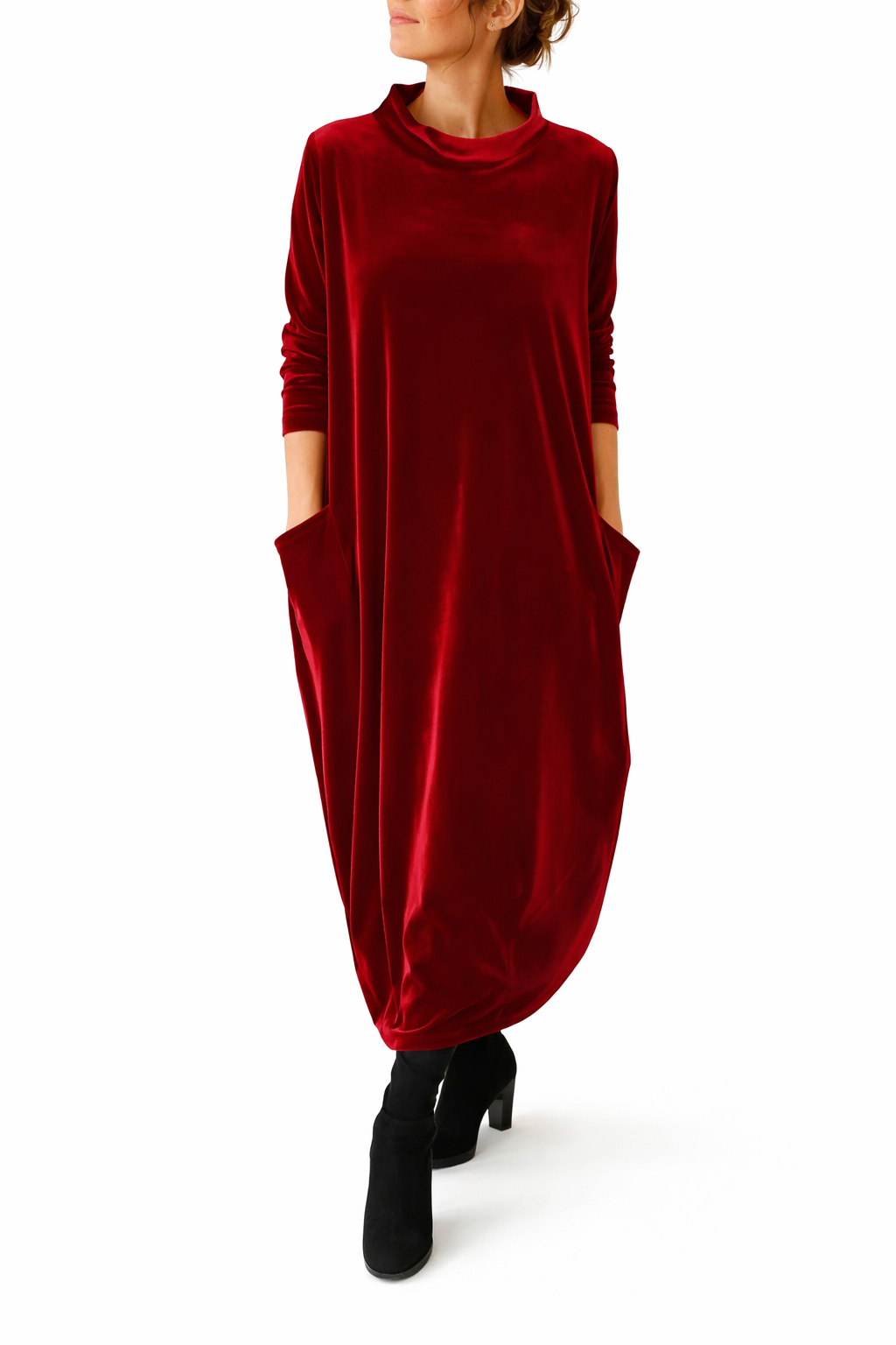 Aria – Elegancka zwiewna sukienka z golfem
